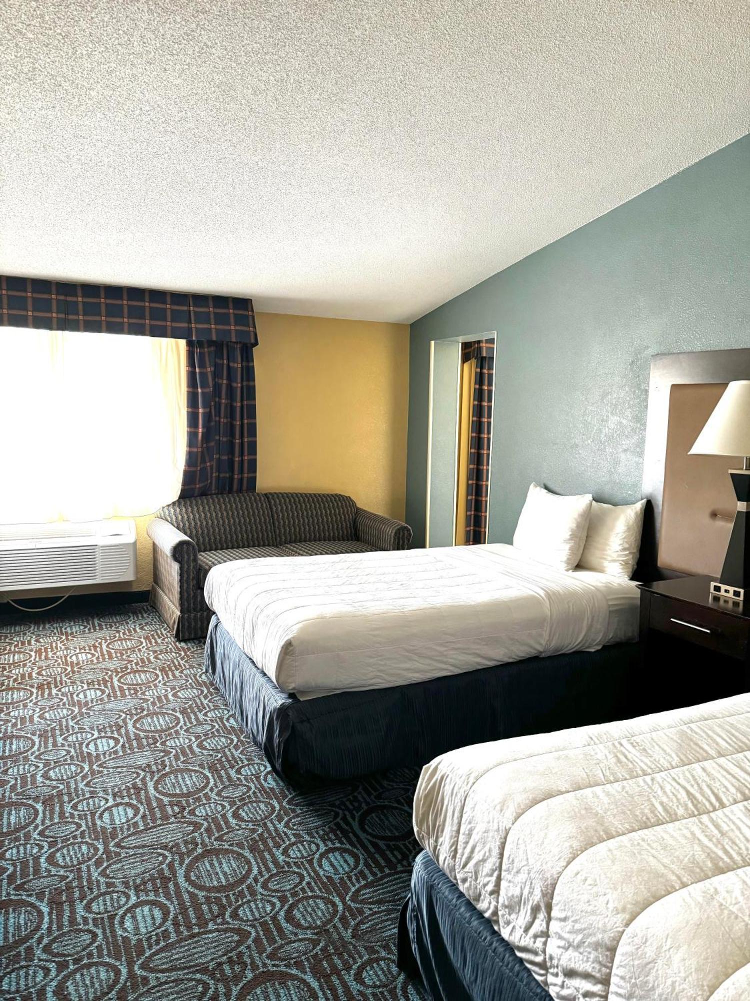 Regency Inn & Suites New London Mystic מראה חיצוני תמונה