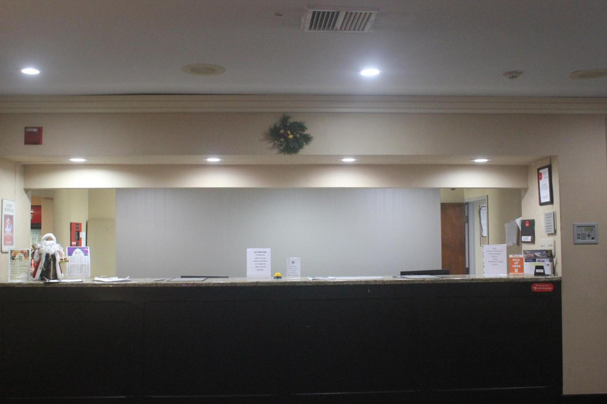 Regency Inn & Suites New London Mystic מראה חיצוני תמונה